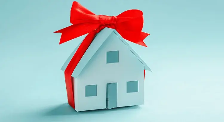 Is Your House the Top Thing on a Buyer's Wish List this Holiday